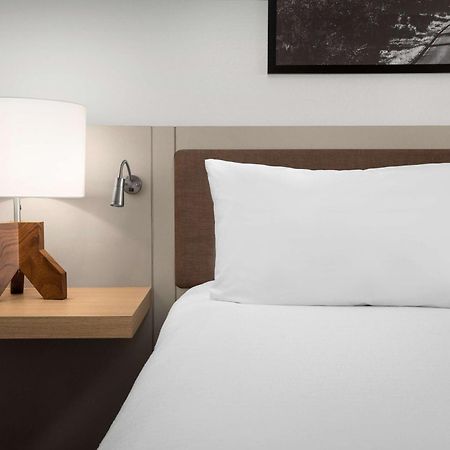 Hilton Garden Inn Colorado Springs North Екстер'єр фото