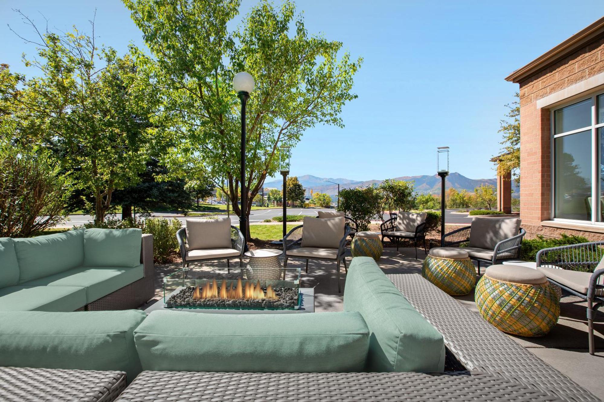 Hilton Garden Inn Colorado Springs North Екстер'єр фото